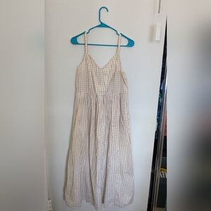 White and tan gingham long maxi old navy cottage core summer dress - medium